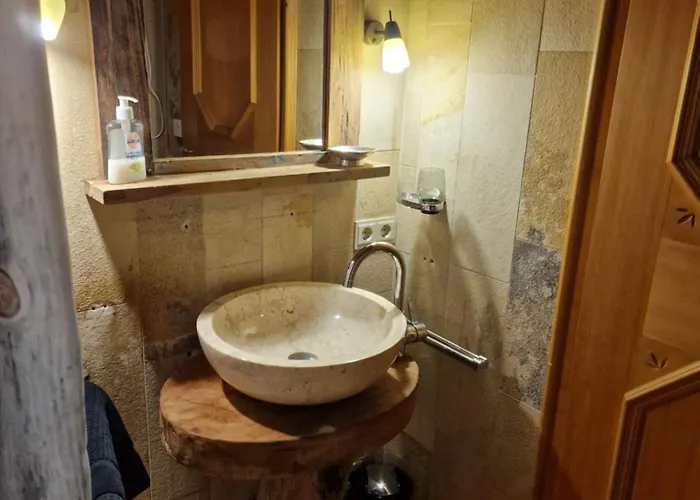 Perfektes Alpenrefugium Mit Huettencharacter Appartement *